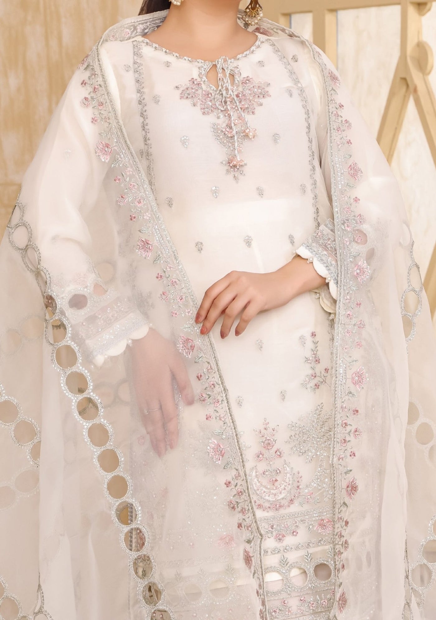 Bint - E - Noor Rania Embroidered Organza Dress - db29662