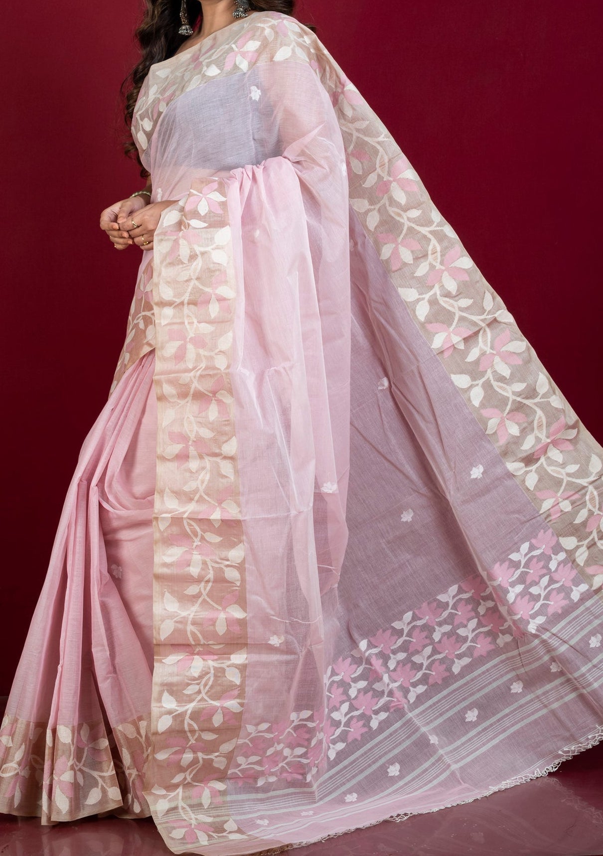 Exclusive Tussar Silk Dhakai Jamdani Saree - db27915