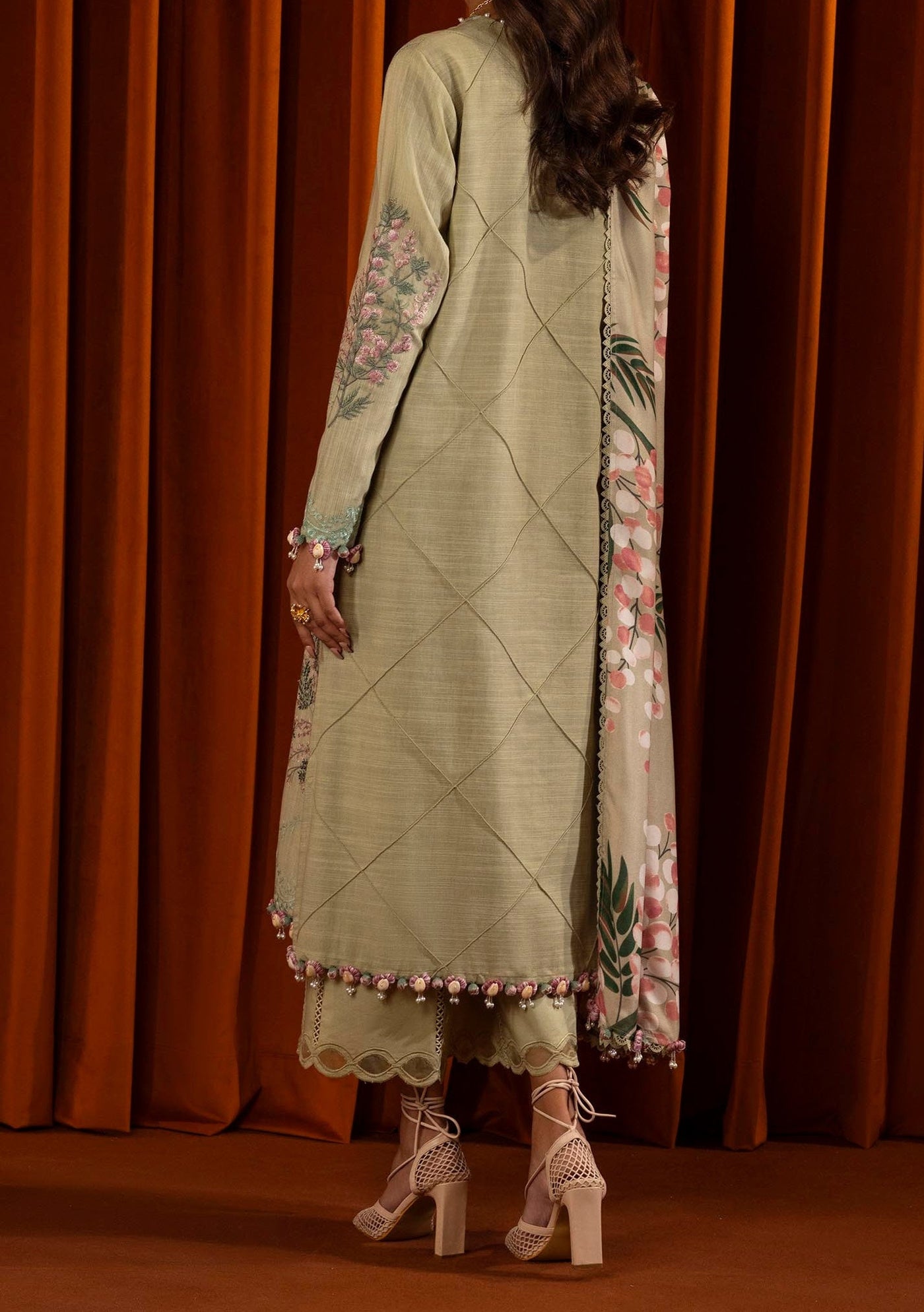 Sana Safinaz Muzlin Winter Pakistani Lawn Dress - db27259