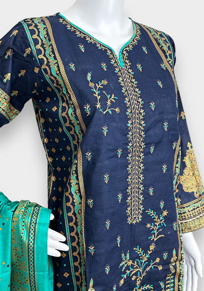 Embroidered 3 Pieces Pakistani Cotton Dress - db25693