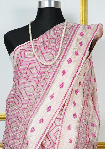 Exclusive Boutique Designer Muslin Saree: Deshi Besh.