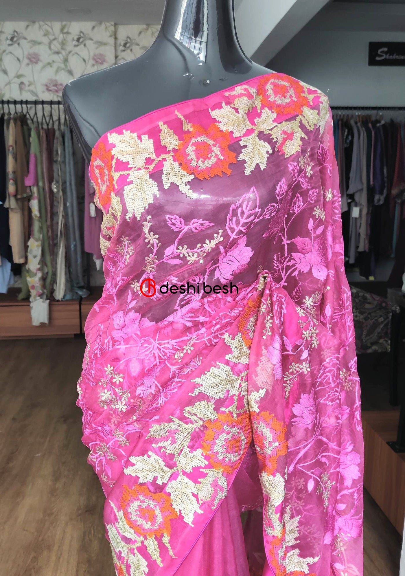 Exclusive Boutique Designer Muslin Saree - db21614