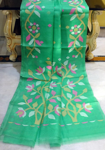 Exclusive Traditional Hand Woven Muslin Jamdani Saree: Deshi Besh.