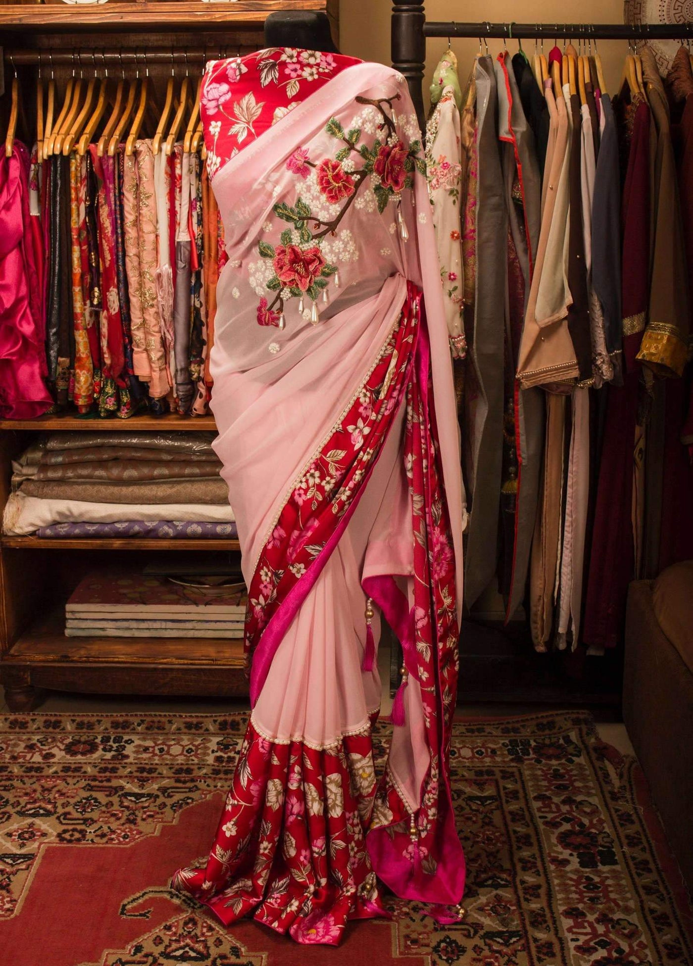 Khan Saab Boutique Designer Georgette Carnation Saree: Deshi Besh.