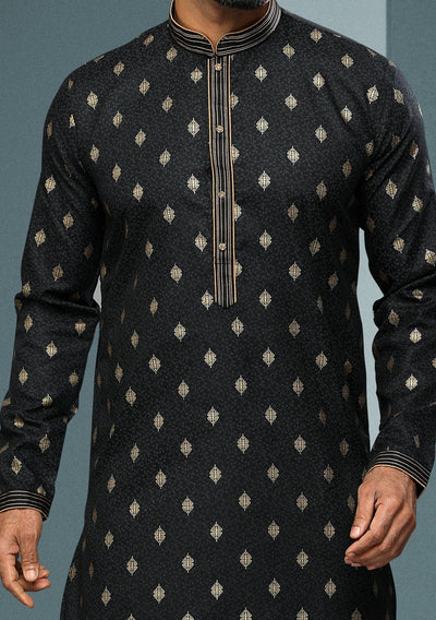 Men's Traditional Party Wear Kurta Pajama - db20496