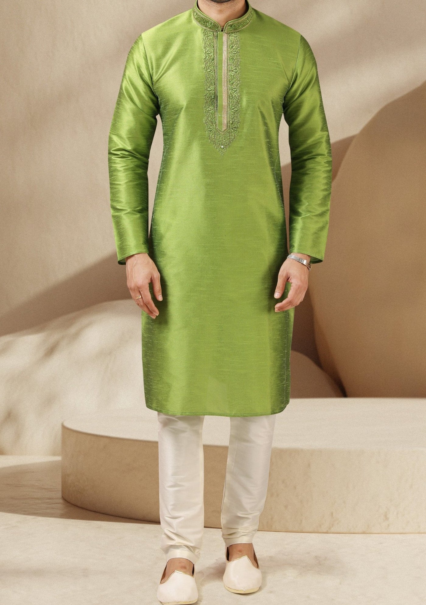 Men's Traditional Party Wear Kurta Pajama - db19431